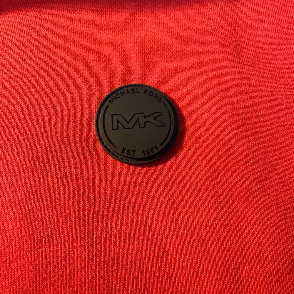 Michael Kors Men’s Red Half-Zip Fleece with Black Shoulder Panels - Picture 3 of 4